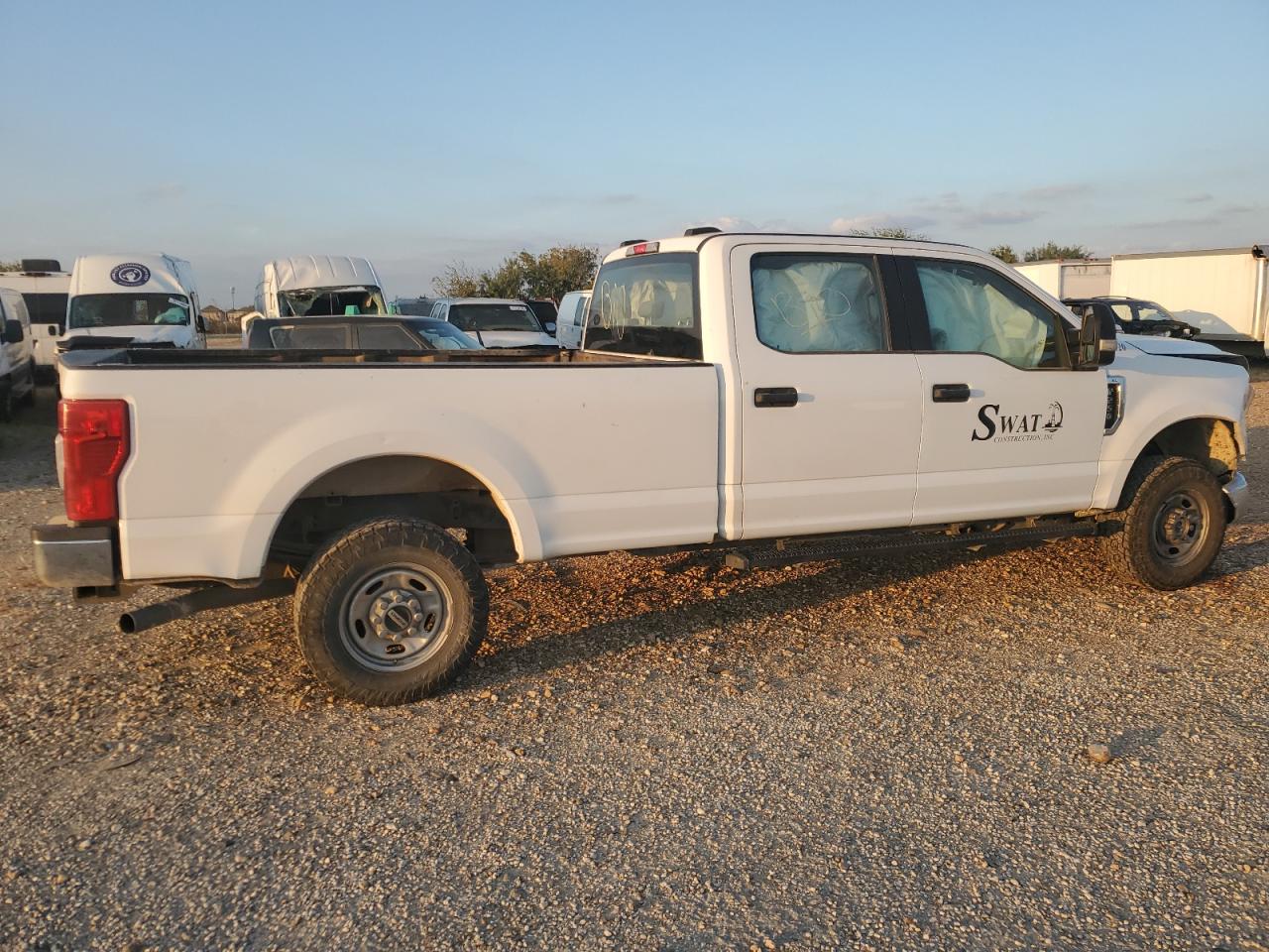 2020 Ford F250 - Image 3