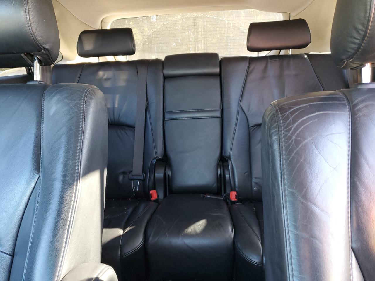 2007 Lexus RX - Image 10