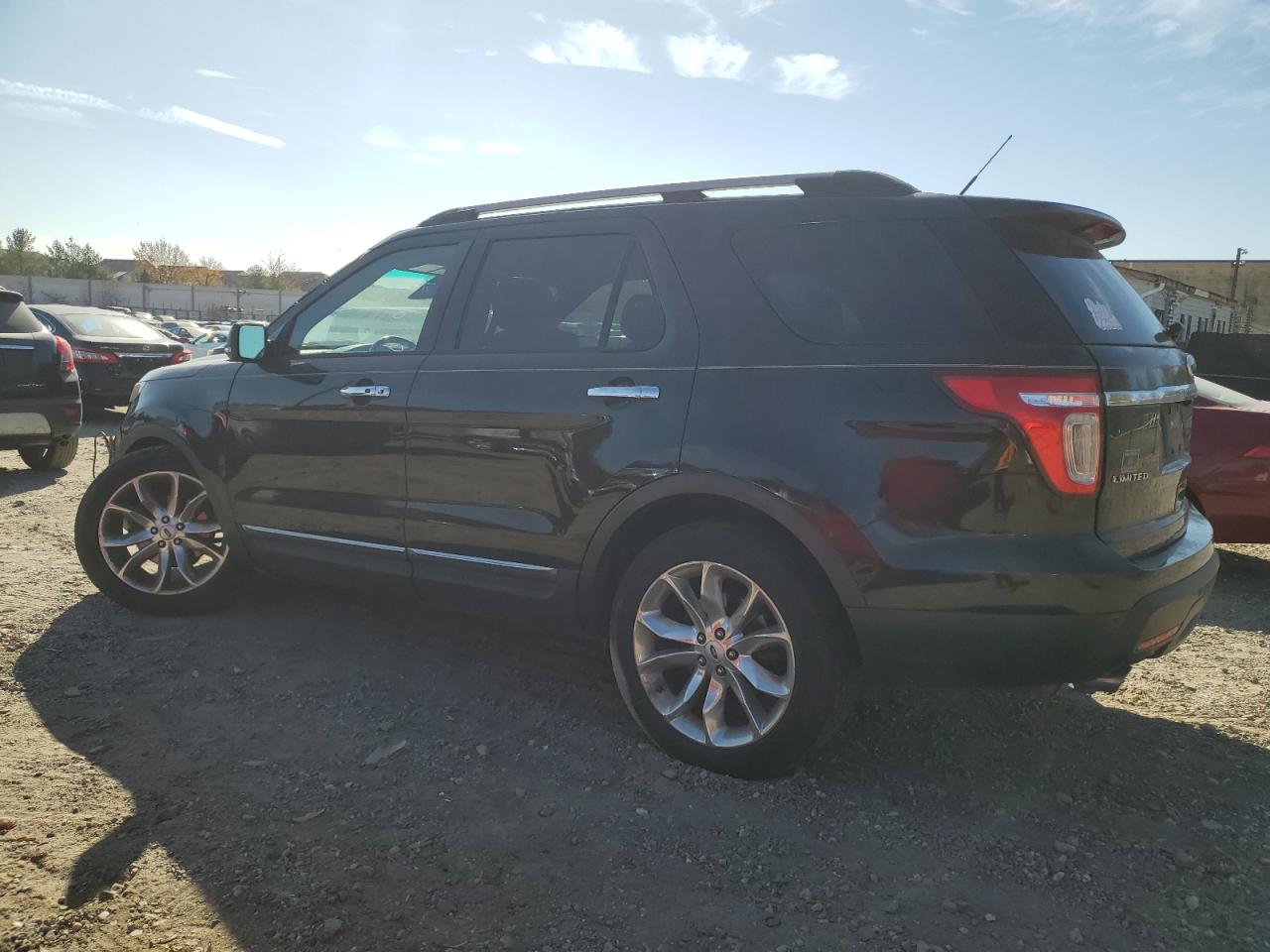 2013 Ford Explorer - Image 2