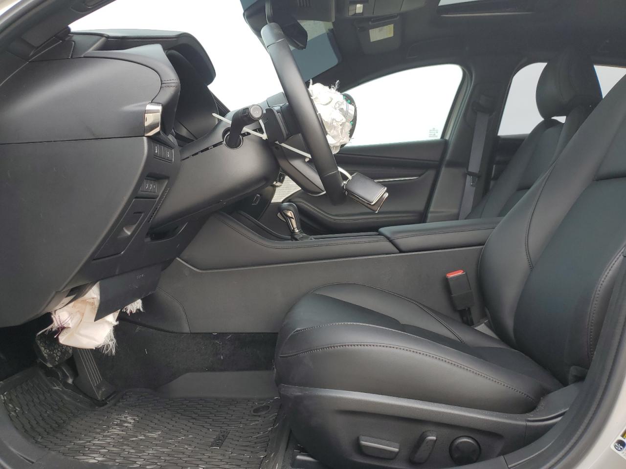 2023 Mazda 3 - Image 7
