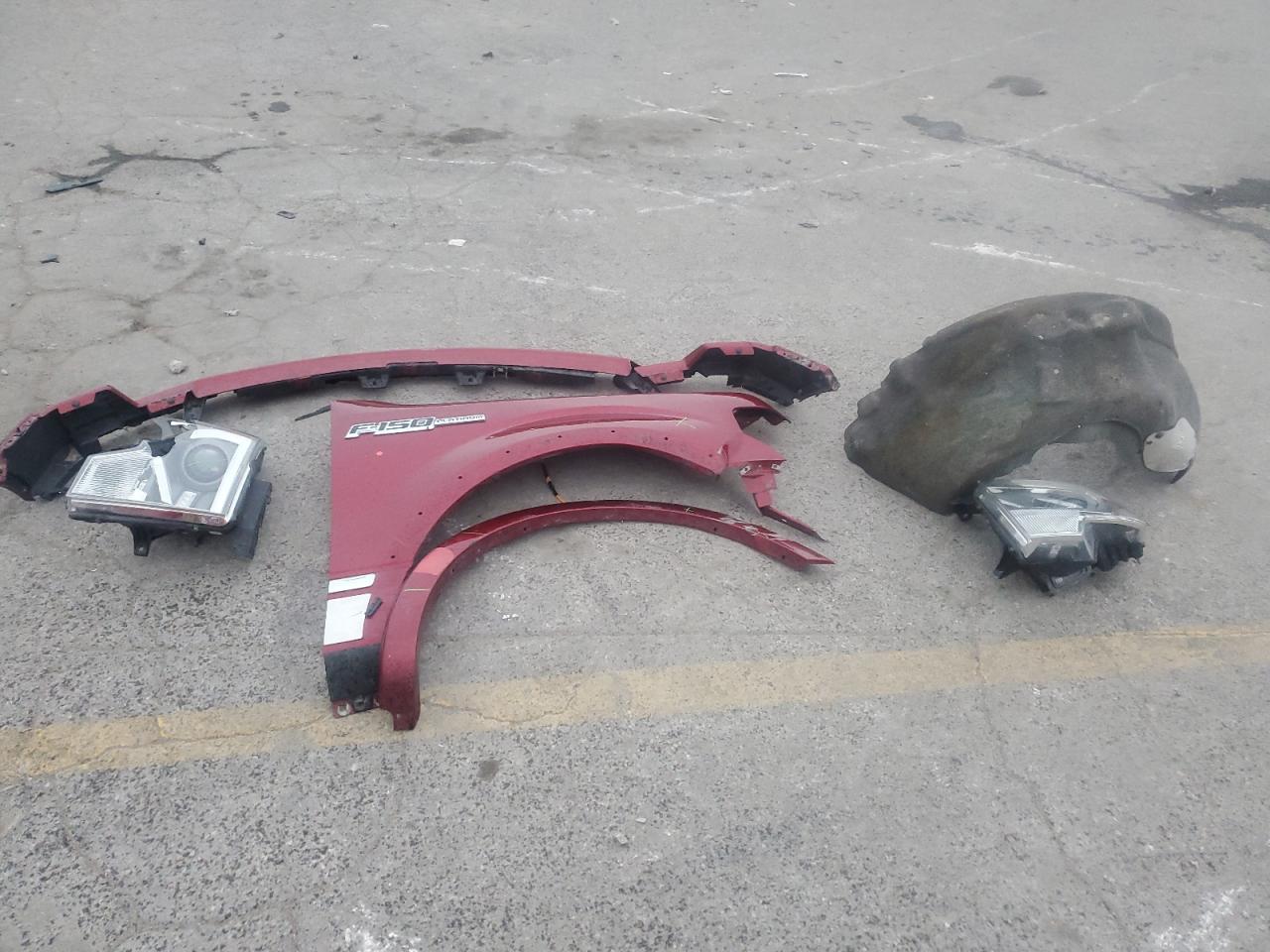 2013 Ford F-150 - Image 12