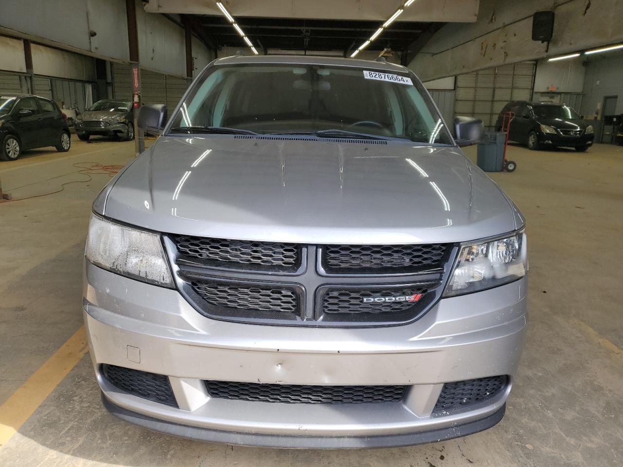 VIN 3C4PDCAB1JT274672 2018 DODGE JOURNEY no.5