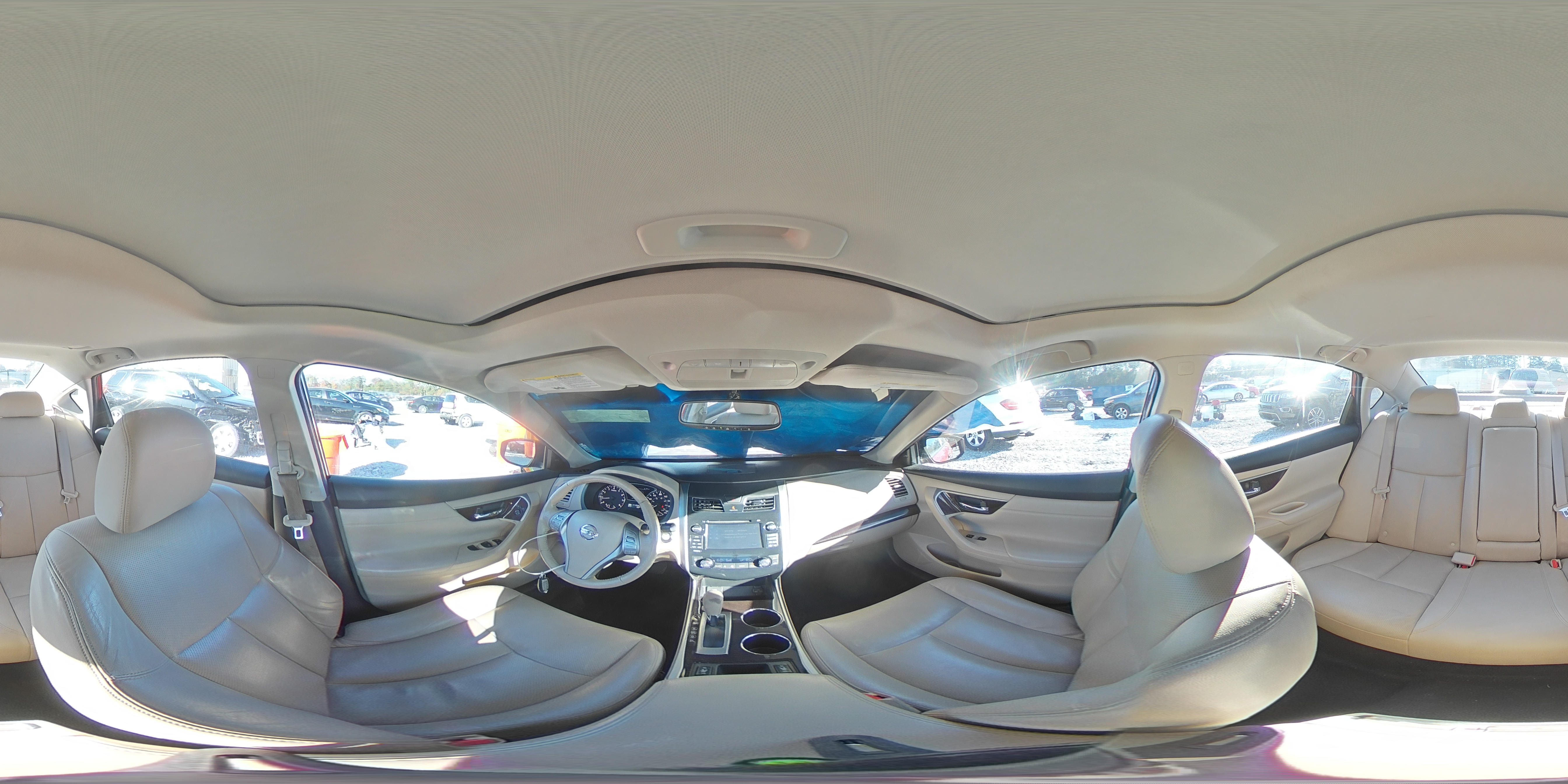 2015 Nissan Altima - Image 14