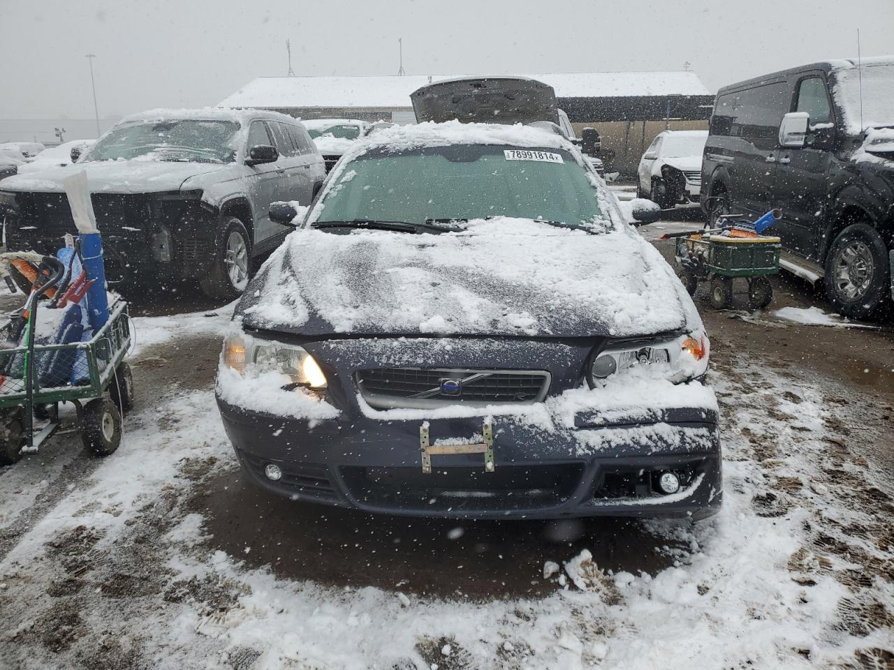 2005 Volvo V70 - Image 5