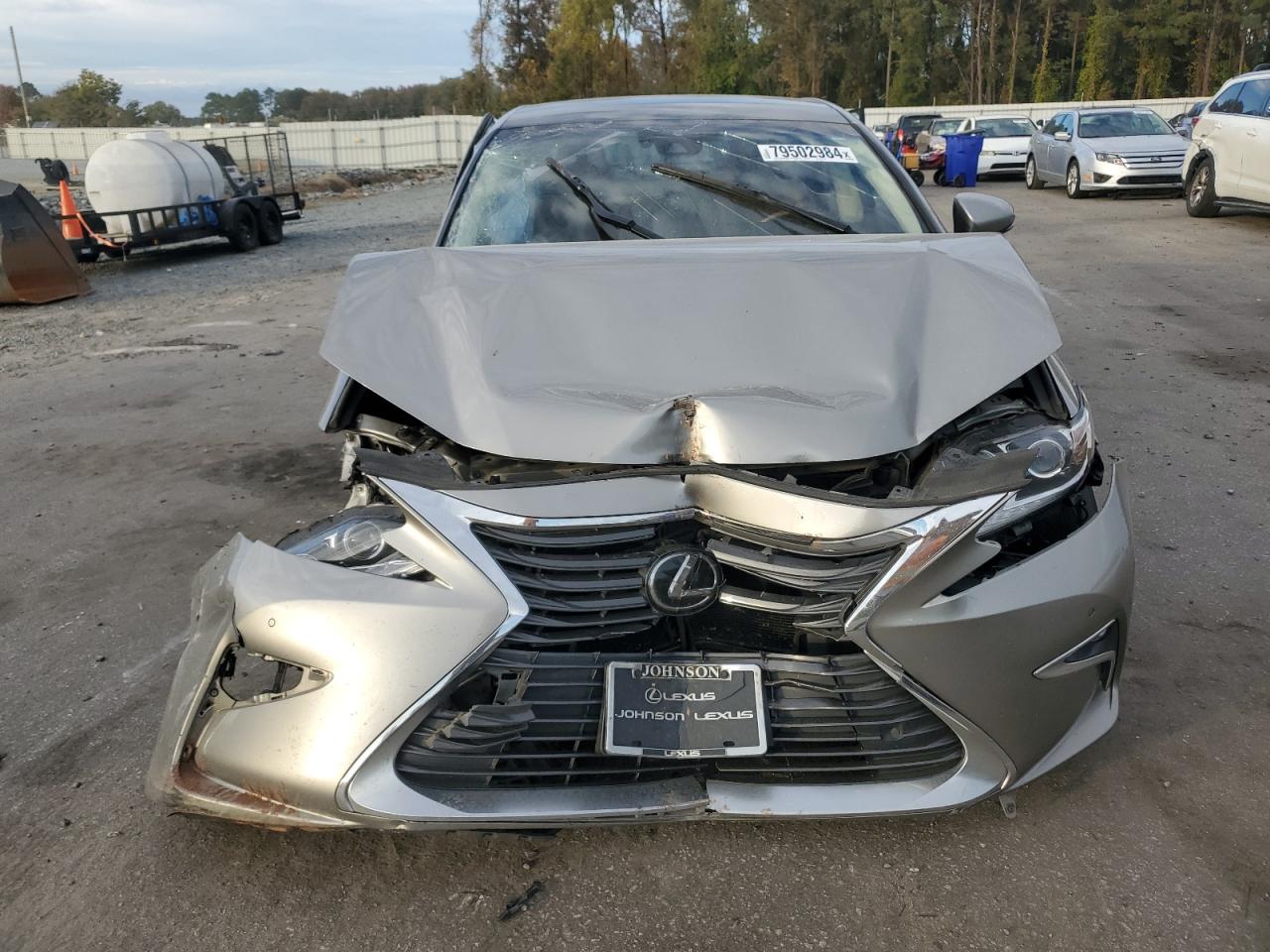 2016 Lexus ES - Image 5