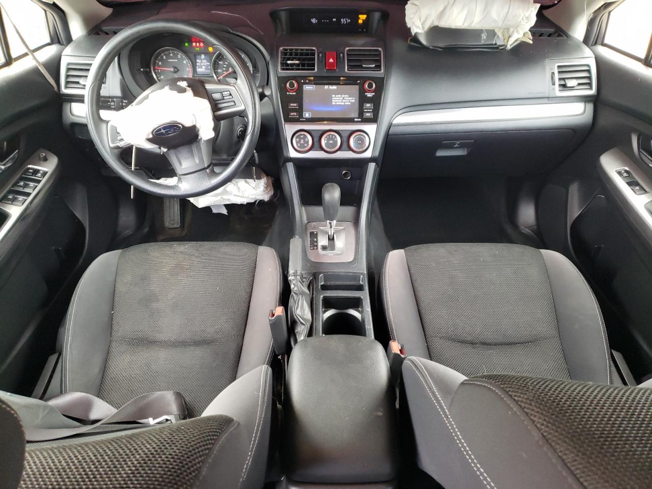 2015 Subaru XV - Image 8