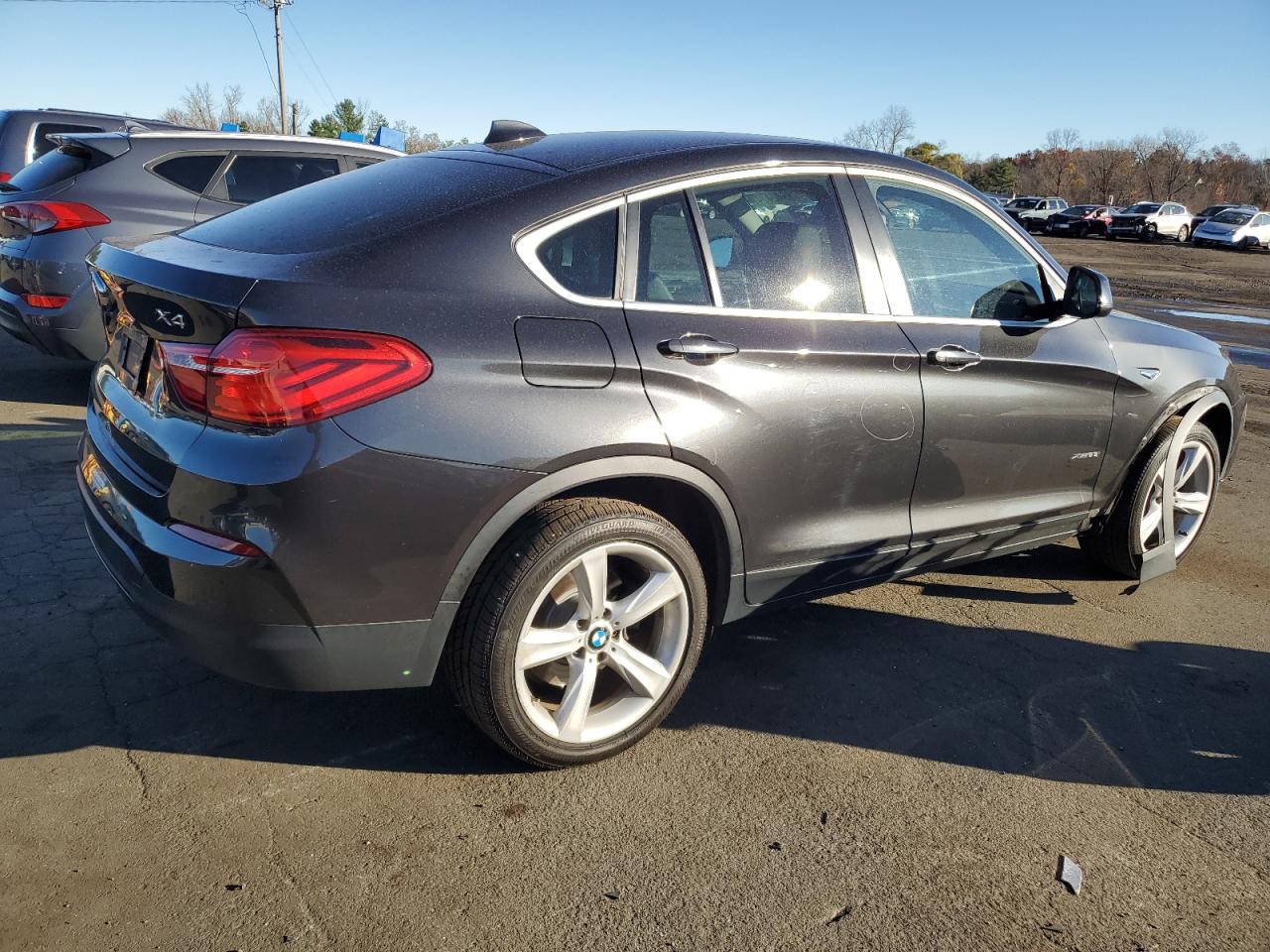 2016 BMW X4 - Image 3