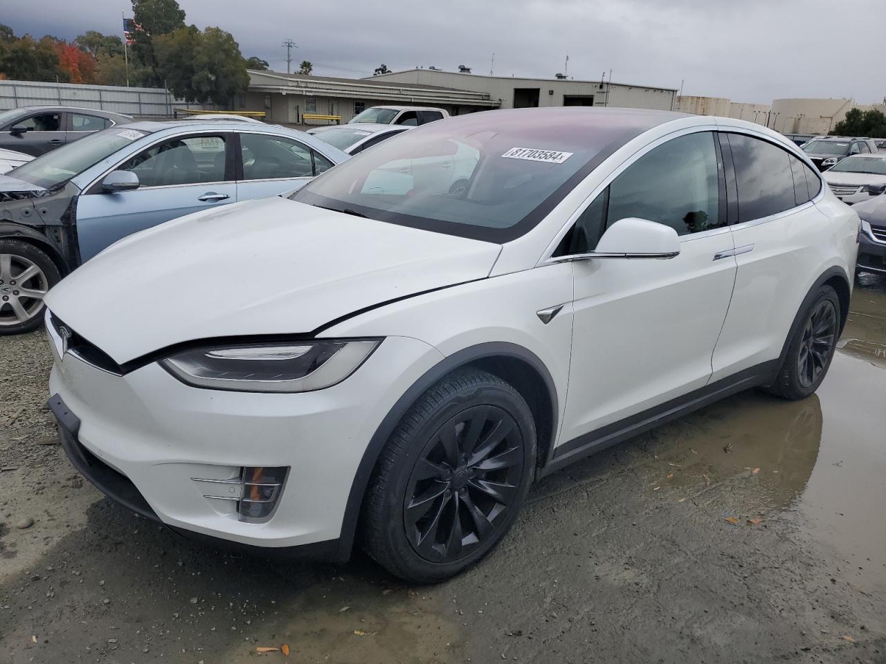 VIN 5YJXCBE25HF068335 2017 TESLA MODEL X no.1