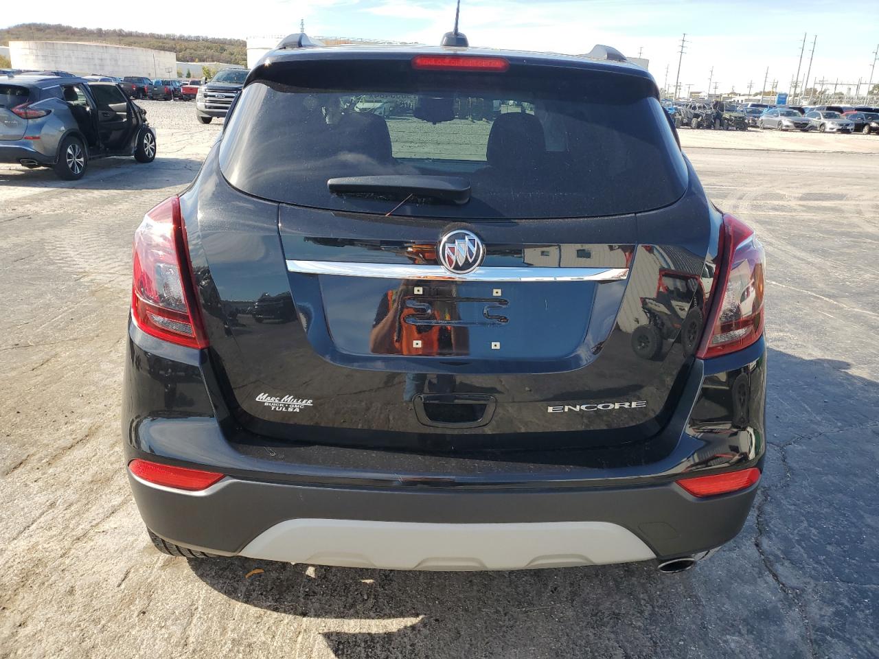 2020 Buick Encore Preferred VIN: KL4CJASBXLB335557 Lot: 79853404