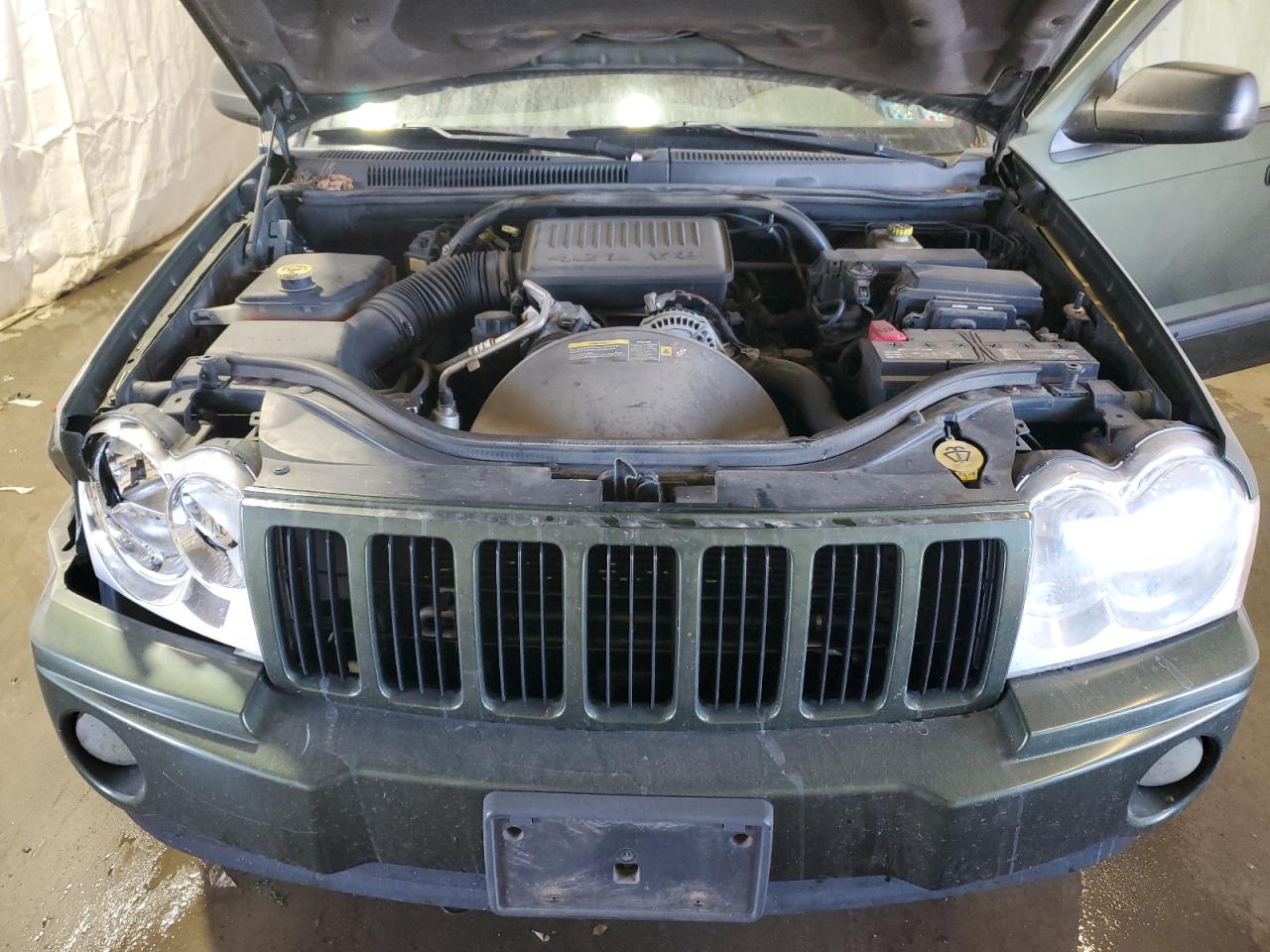 2007 Jeep Grand Cherokee Laredo VIN: 1J8HR48P27C548567 Lot: 79681484