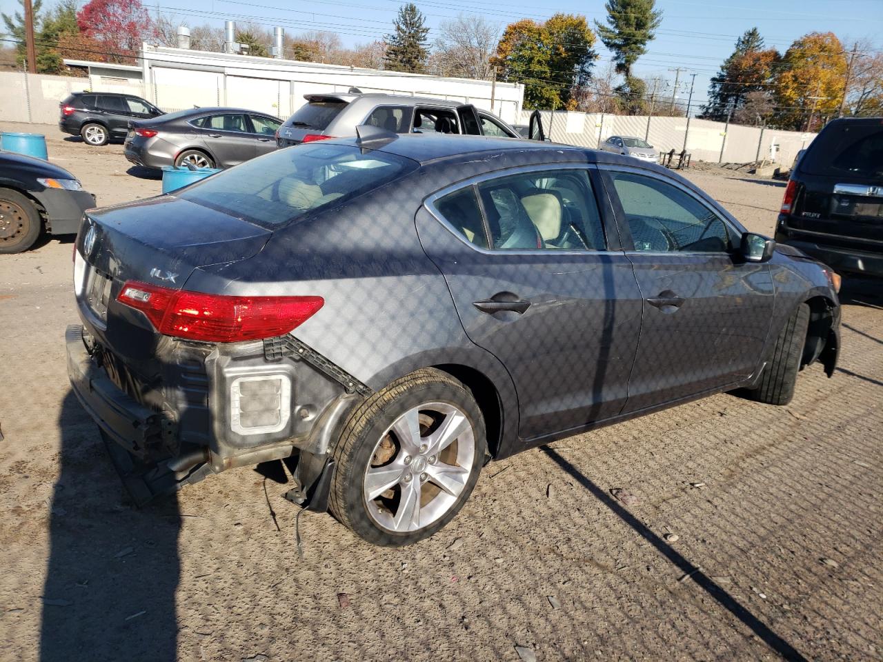 VIN 19VDE1F7XDE012725 2013 ACURA ILX no.3