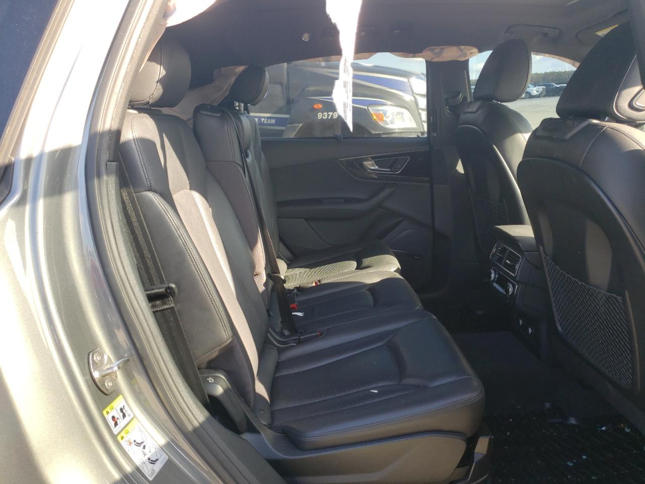 2018 Audi Q7 - Image 12