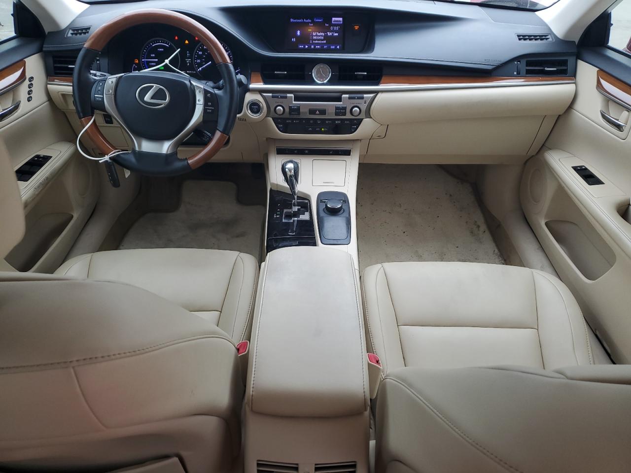 2013 Lexus ES - Image 8