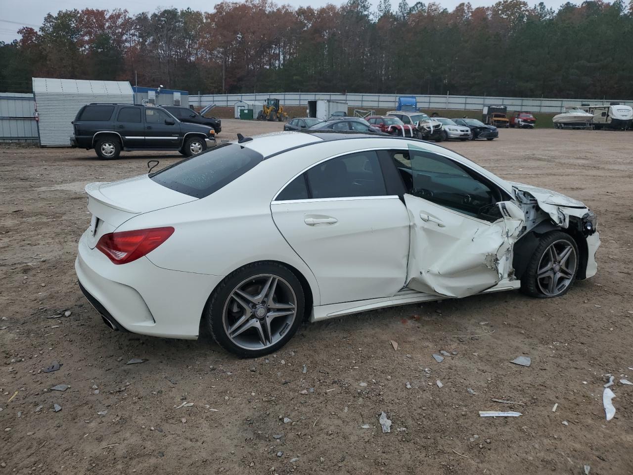 2014 Mercedes-Benz CLA-klasse - Image 3
