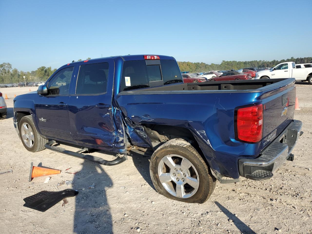 2015 Chevrolet Silverado - Image 2