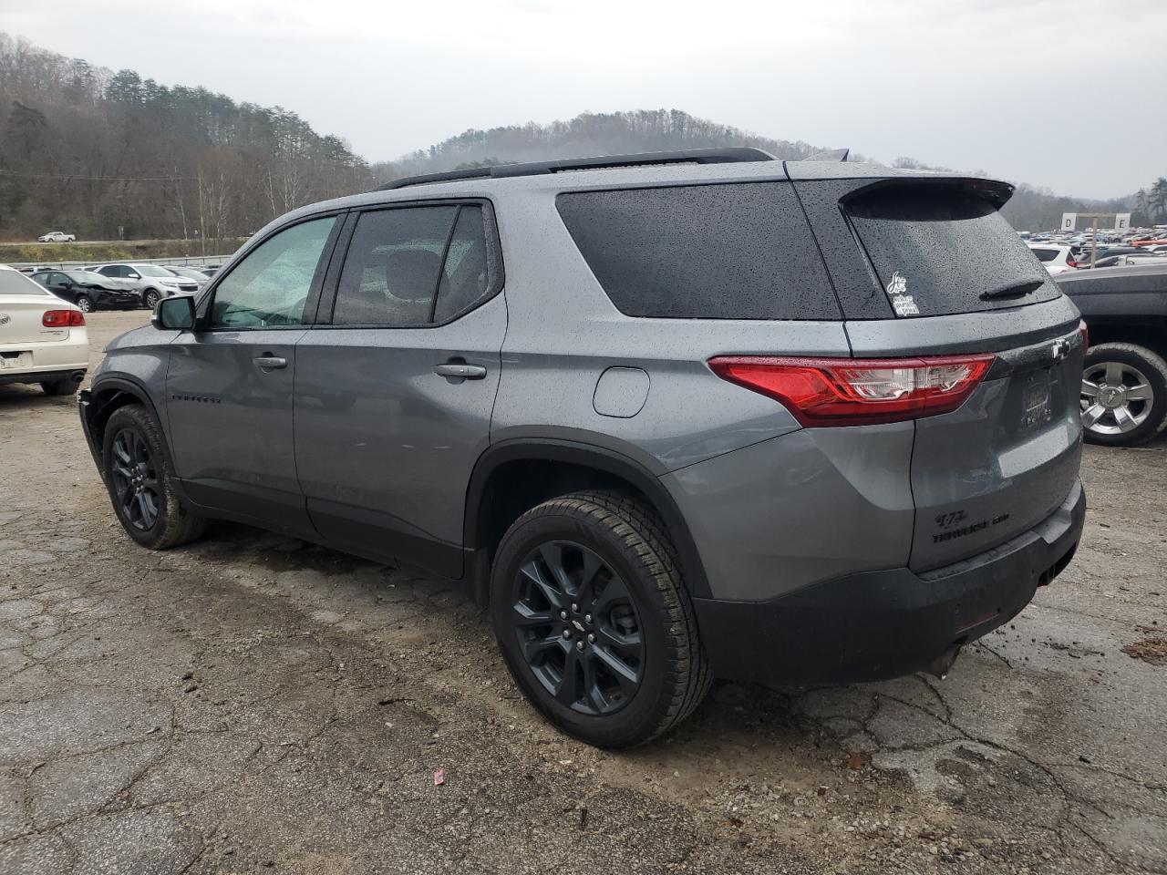 2021 Chevrolet Traverse - Image 2