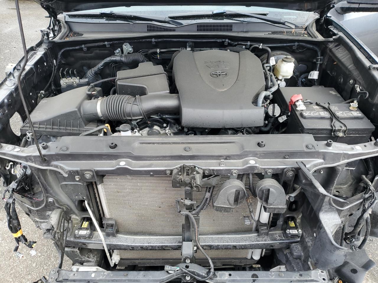 2021 Toyota Tacoma - Image 11