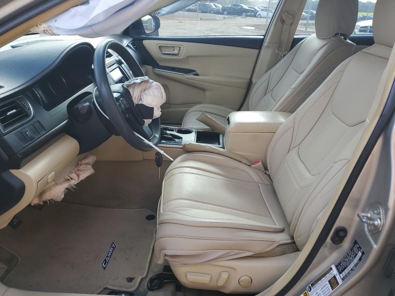 2016 Toyota Camry - Image 7