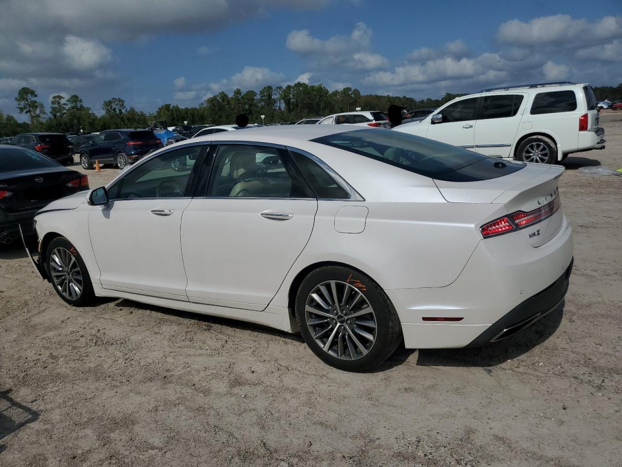 2018 Lincoln MKZ - Image 2