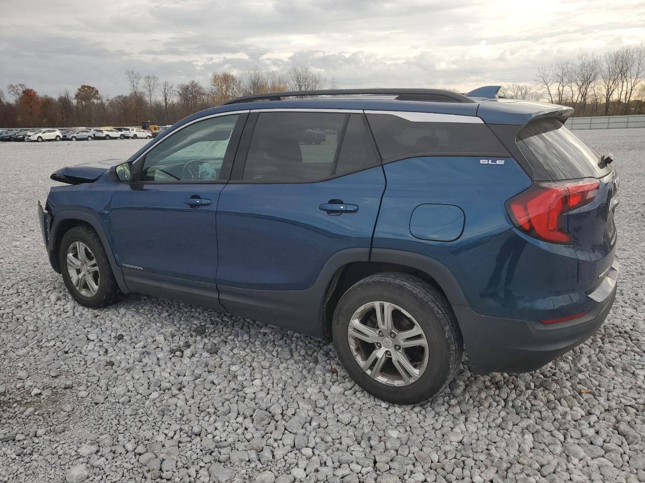 2019 GMC Terrain - Image 2
