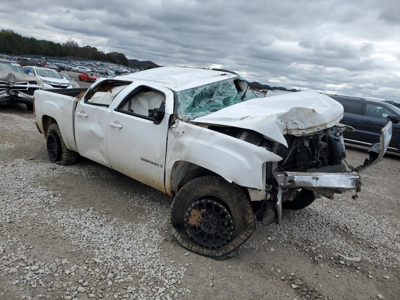 2007 GMC Sierra - Image 4