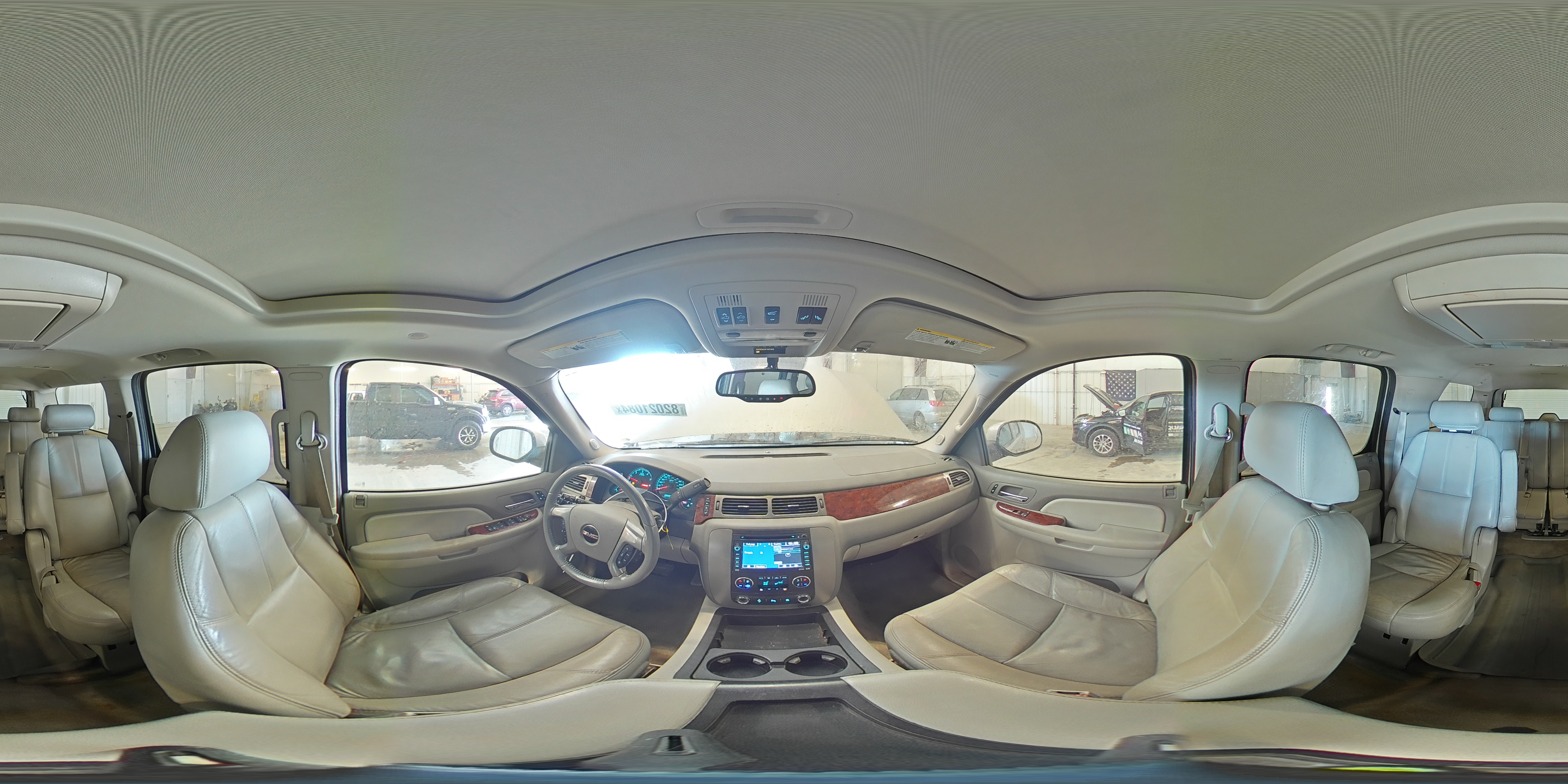2009 GMC Yukon - Image 13