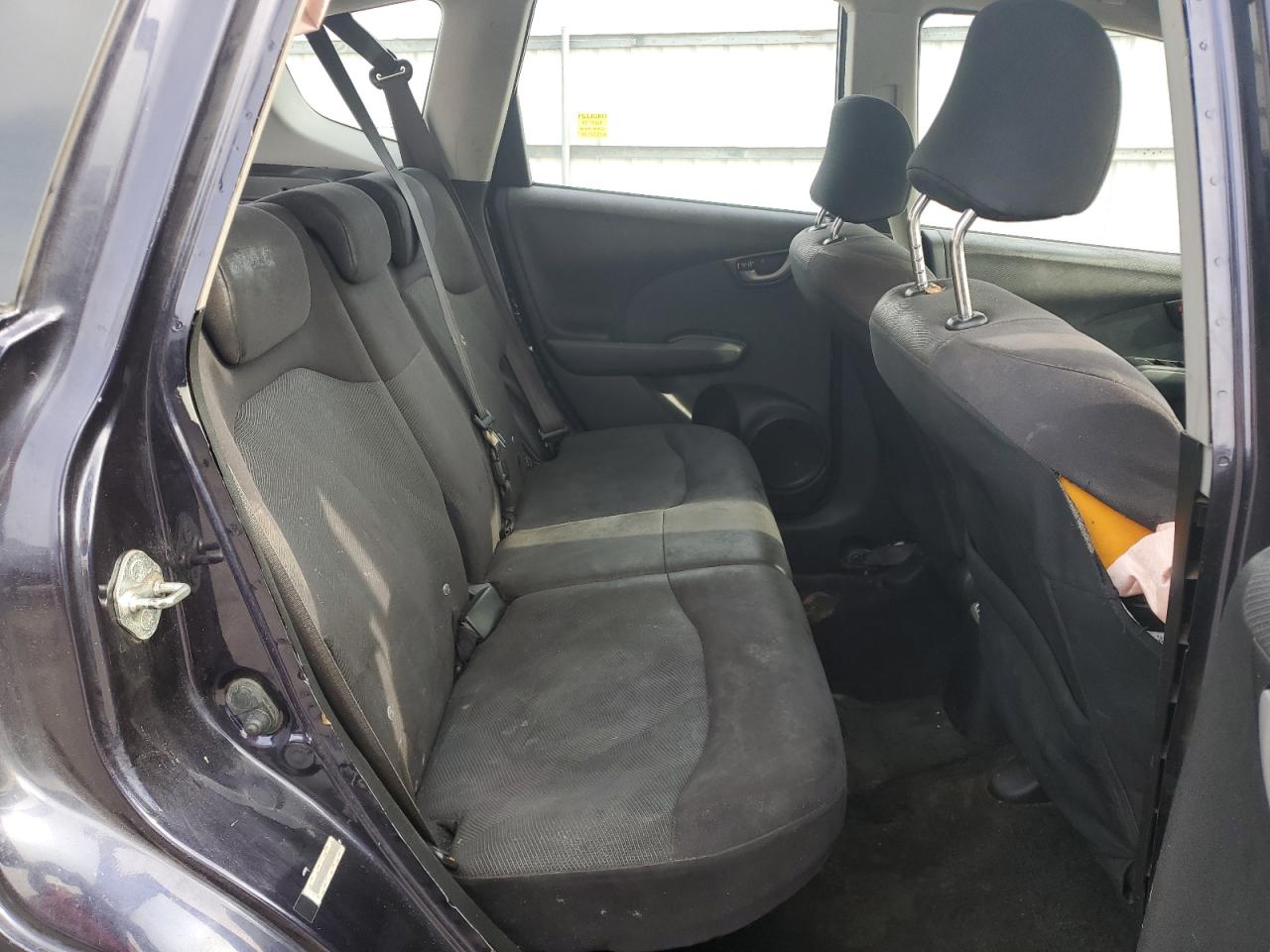 2010 Honda Fit - Image 10
