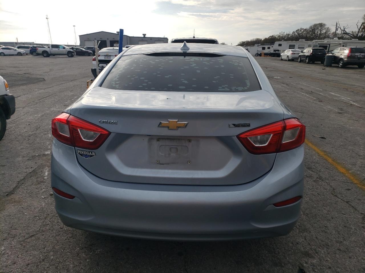 2017 Chevrolet Cruze - Image 6