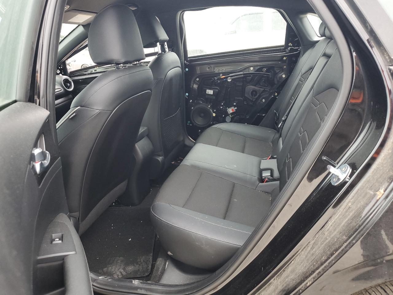 2021 Kia Forte - Image 10