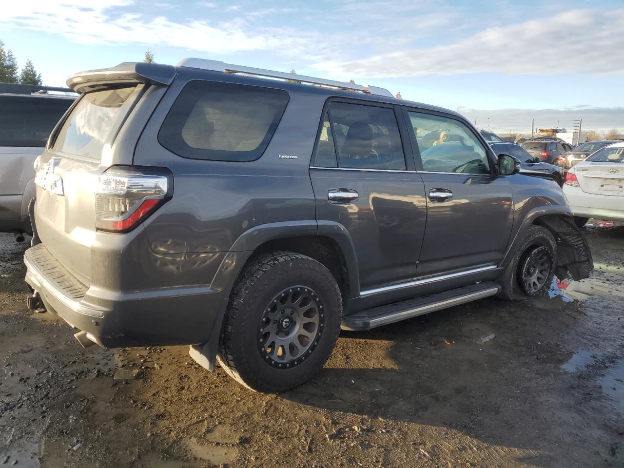 VIN JTEBU5JR5E5168844 2014 TOYOTA 4RUNNER no.3