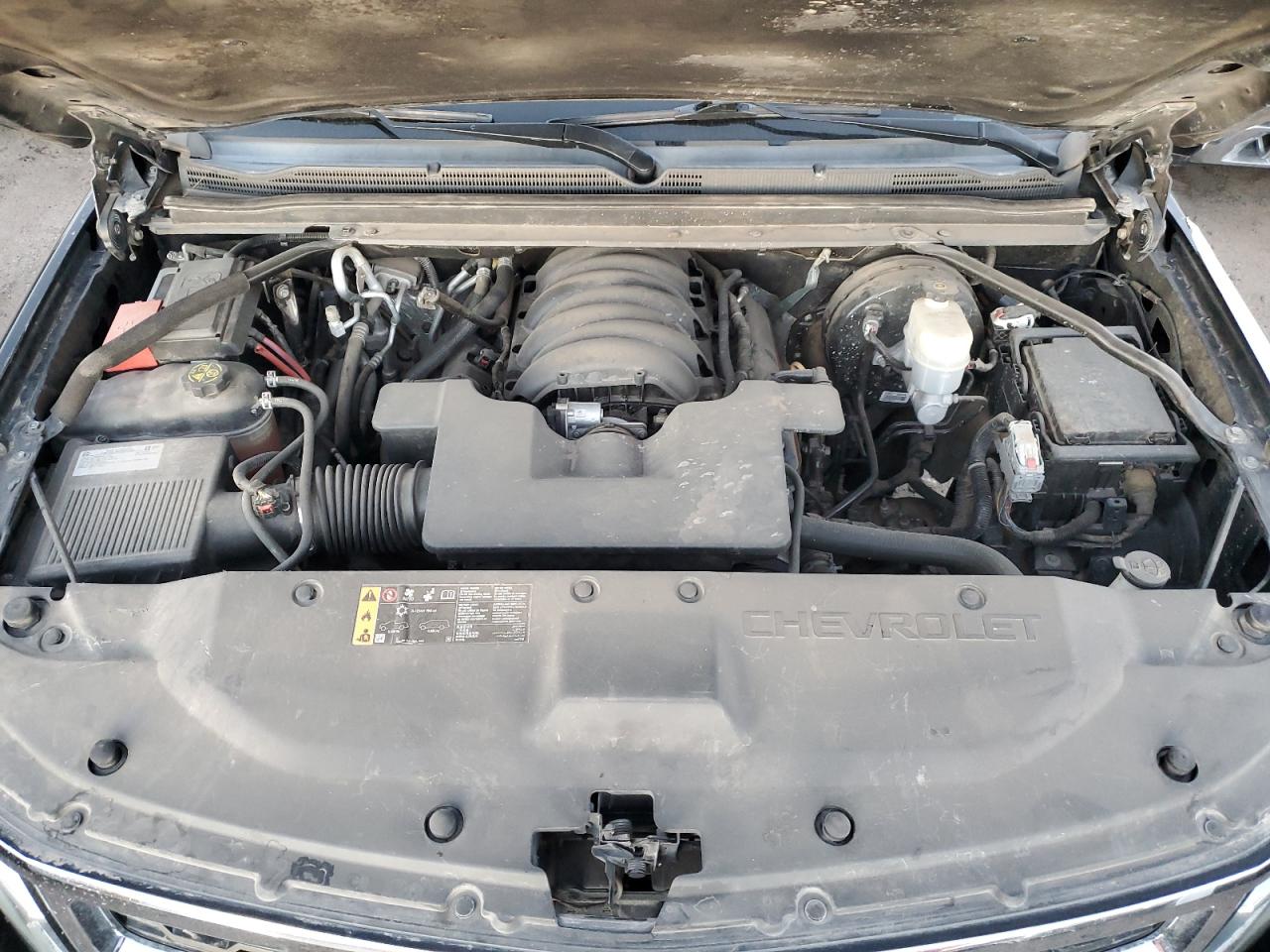 2019 Chevrolet Suburban - Image 12