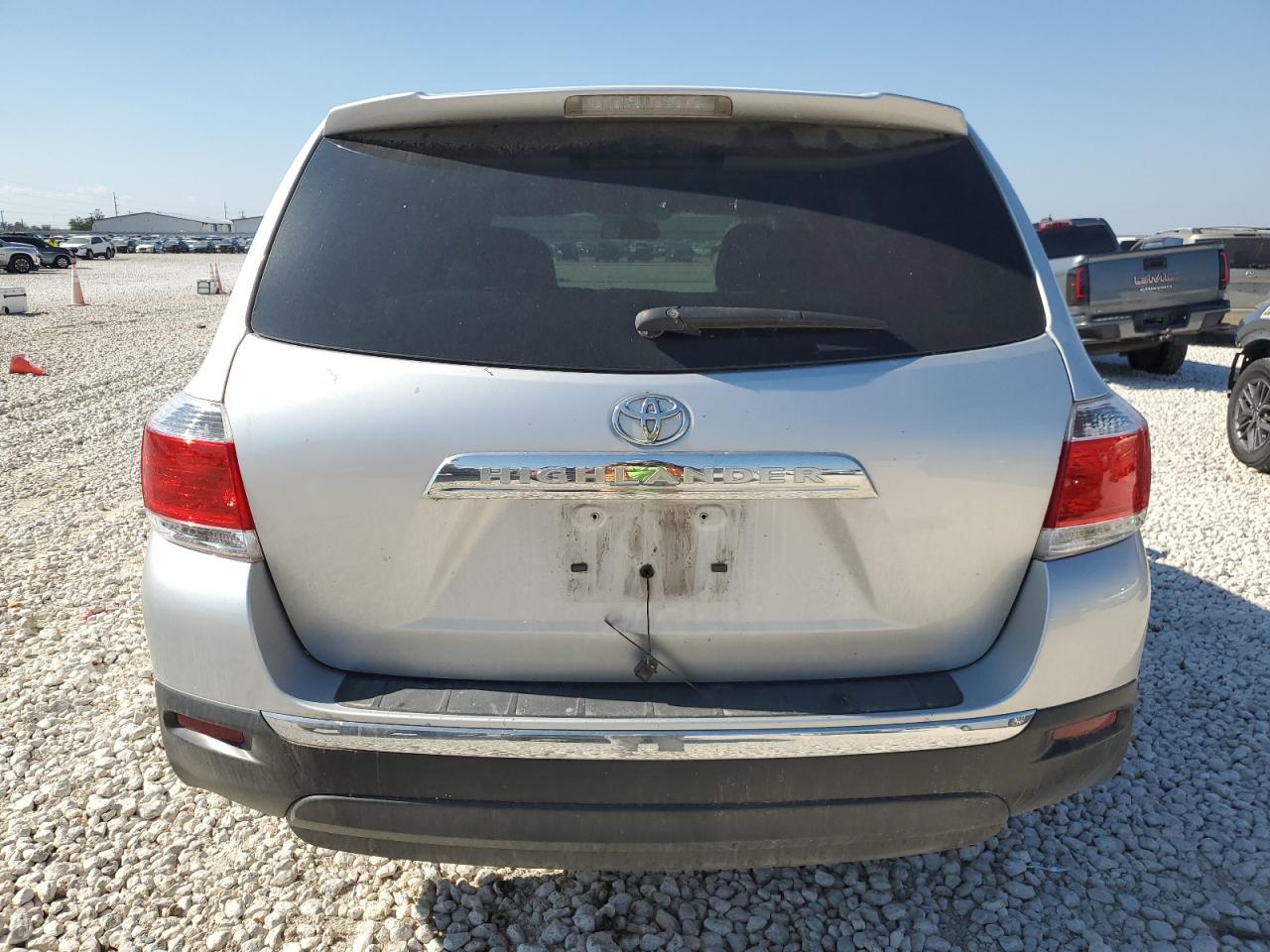 2011 Toyota Highlander - Image 6