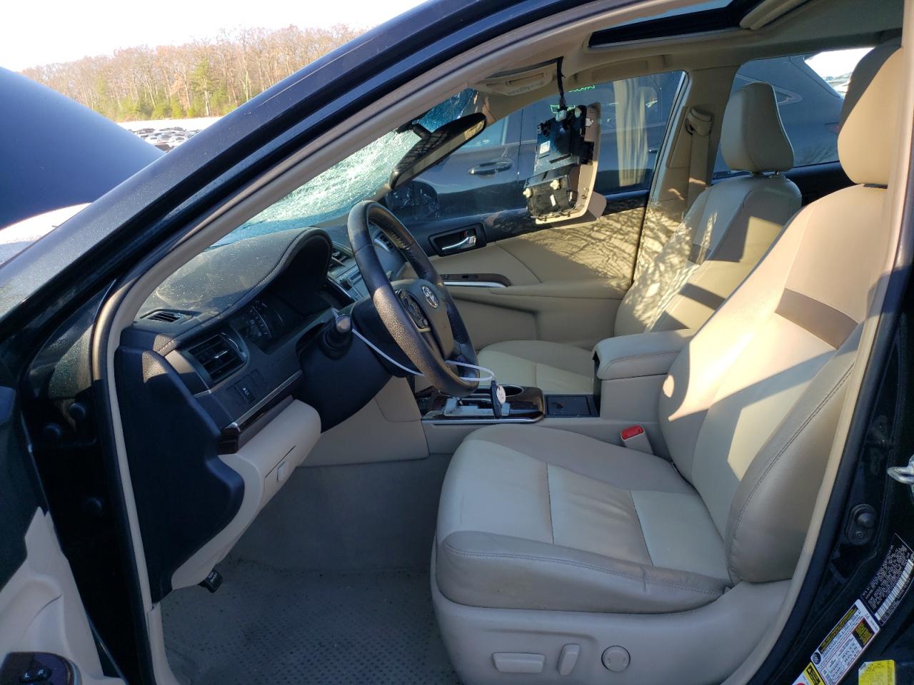 2012 Toyota Camry - Image 7