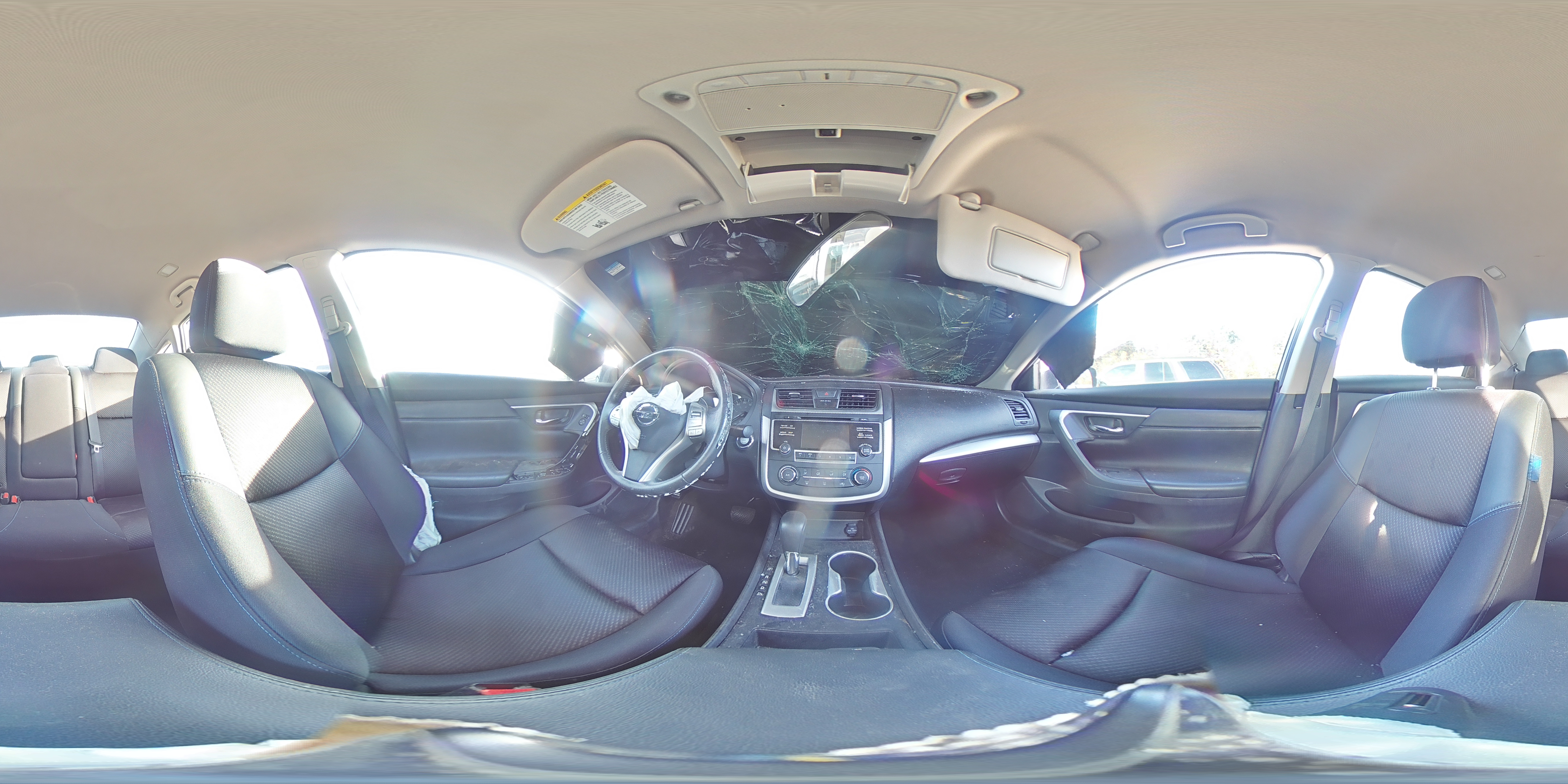 2017 Nissan Altima - Image 12
