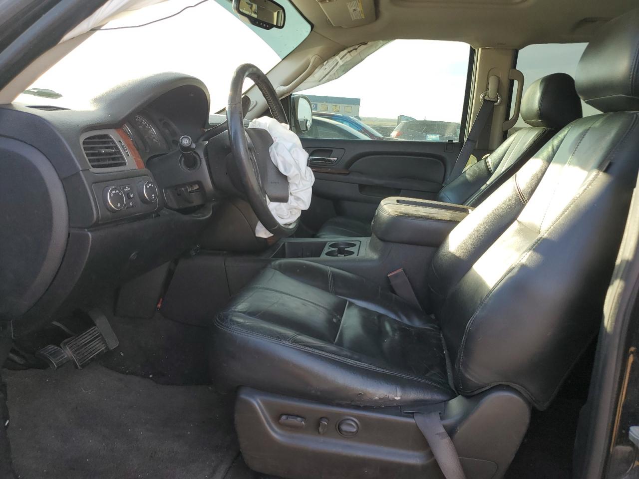 2011 Chevrolet Suburban K1500 Lt VIN: 1GNSKJE34BR193805 Lot: 82186624