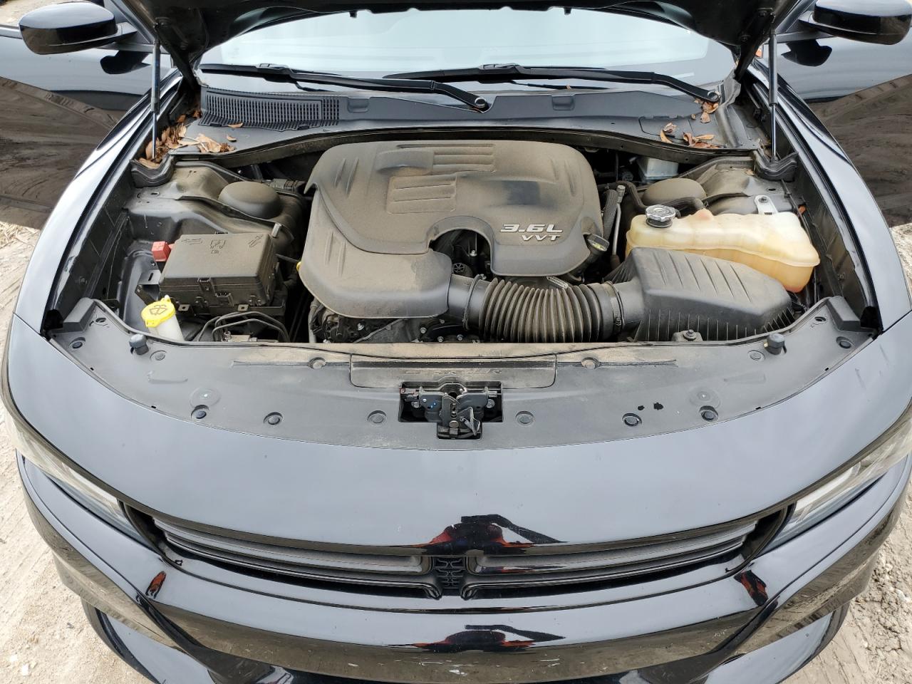 2020 Dodge Charger - Image 11