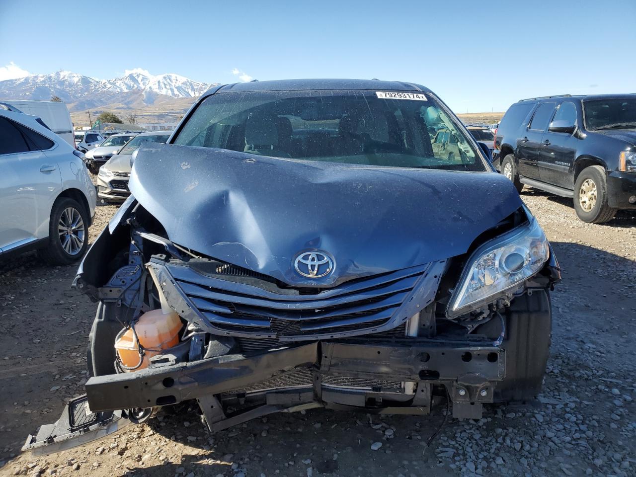 2015 Toyota Sienna - Image 5