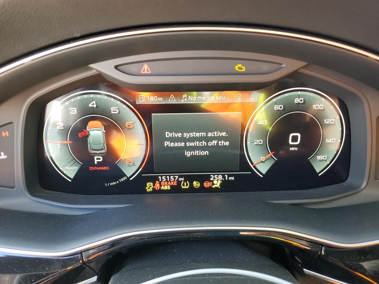 2022 Audi Q8 - Image 9
