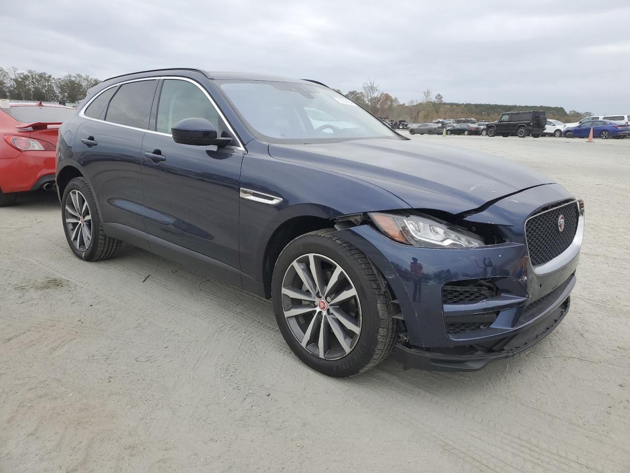 2018 Jaguar F-Pace - Image 4
