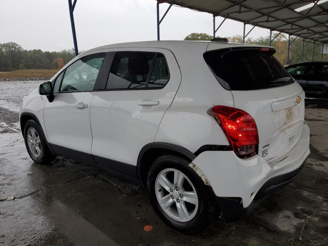 2020 Chevrolet Trax - Image 2