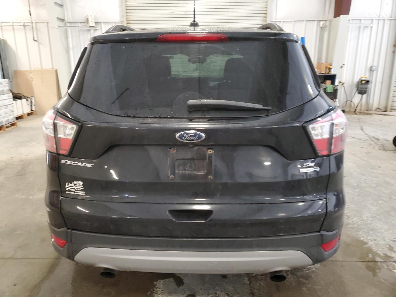 VIN 1FMCU9GD4JUC40463 2018 FORD ESCAPE no.6