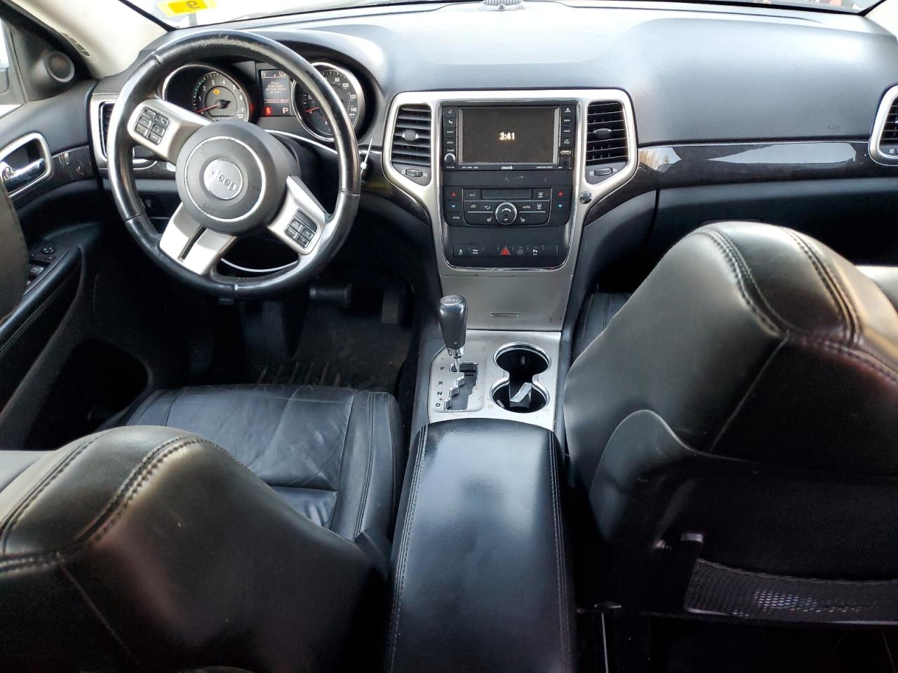 2011 Jeep Grand Cherokee - Image 8