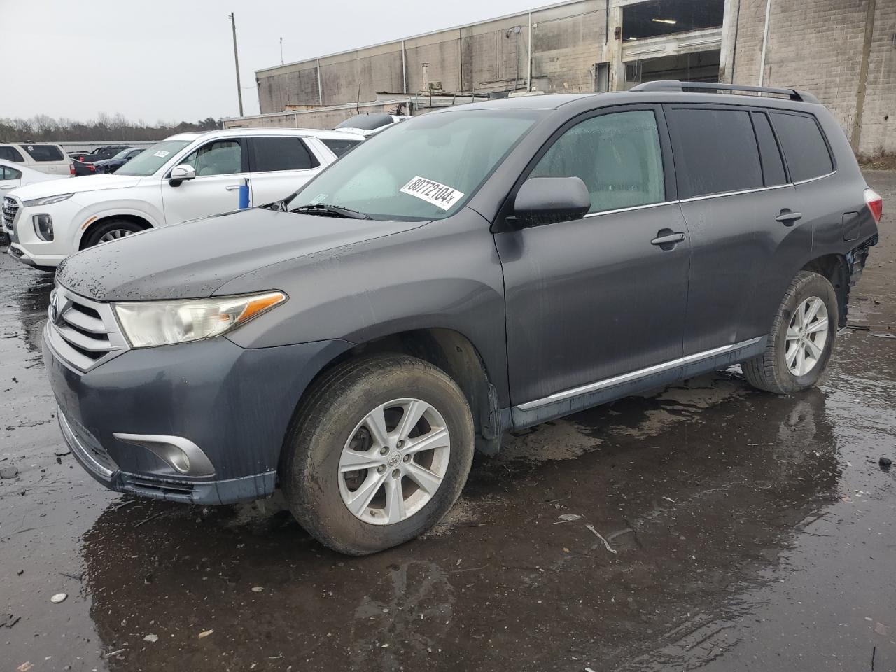 2012 Toyota Highlander - Image 1