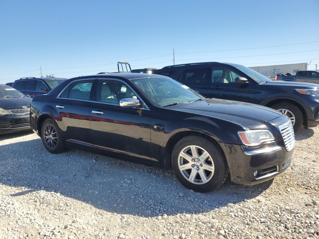 2013 Chrysler 300 - Image 4