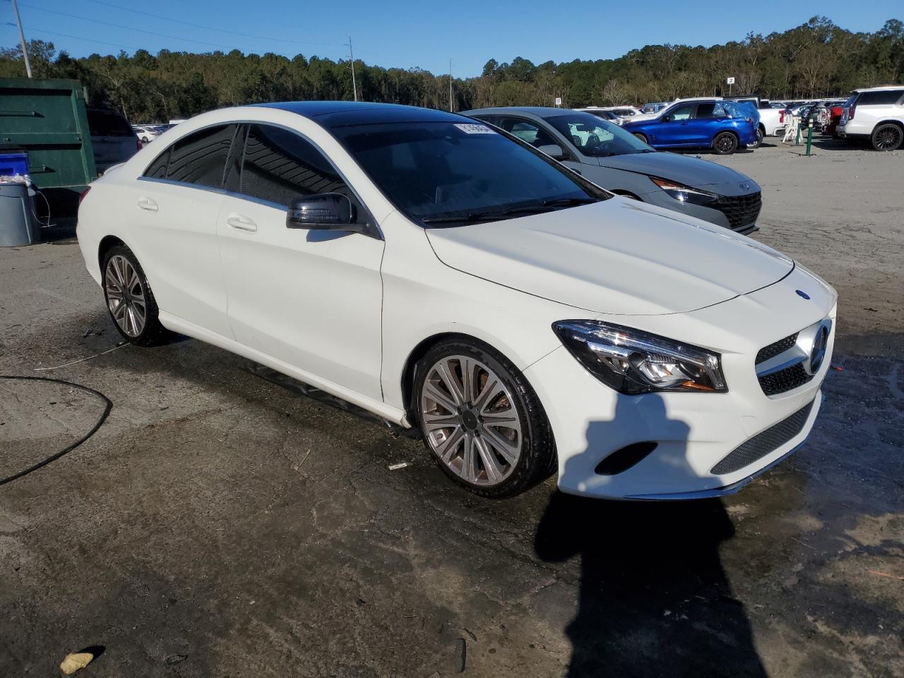 VIN WDDSJ4EB6HN490875 2017 MERCEDES-BENZ CLA-CLASS no.4