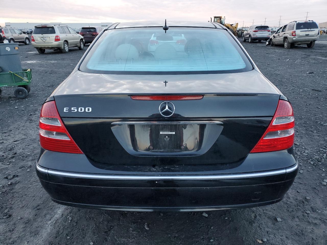 2003 Mercedes-Benz E 500 VIN: WDBUF70J83A266946 Lot: 81248564