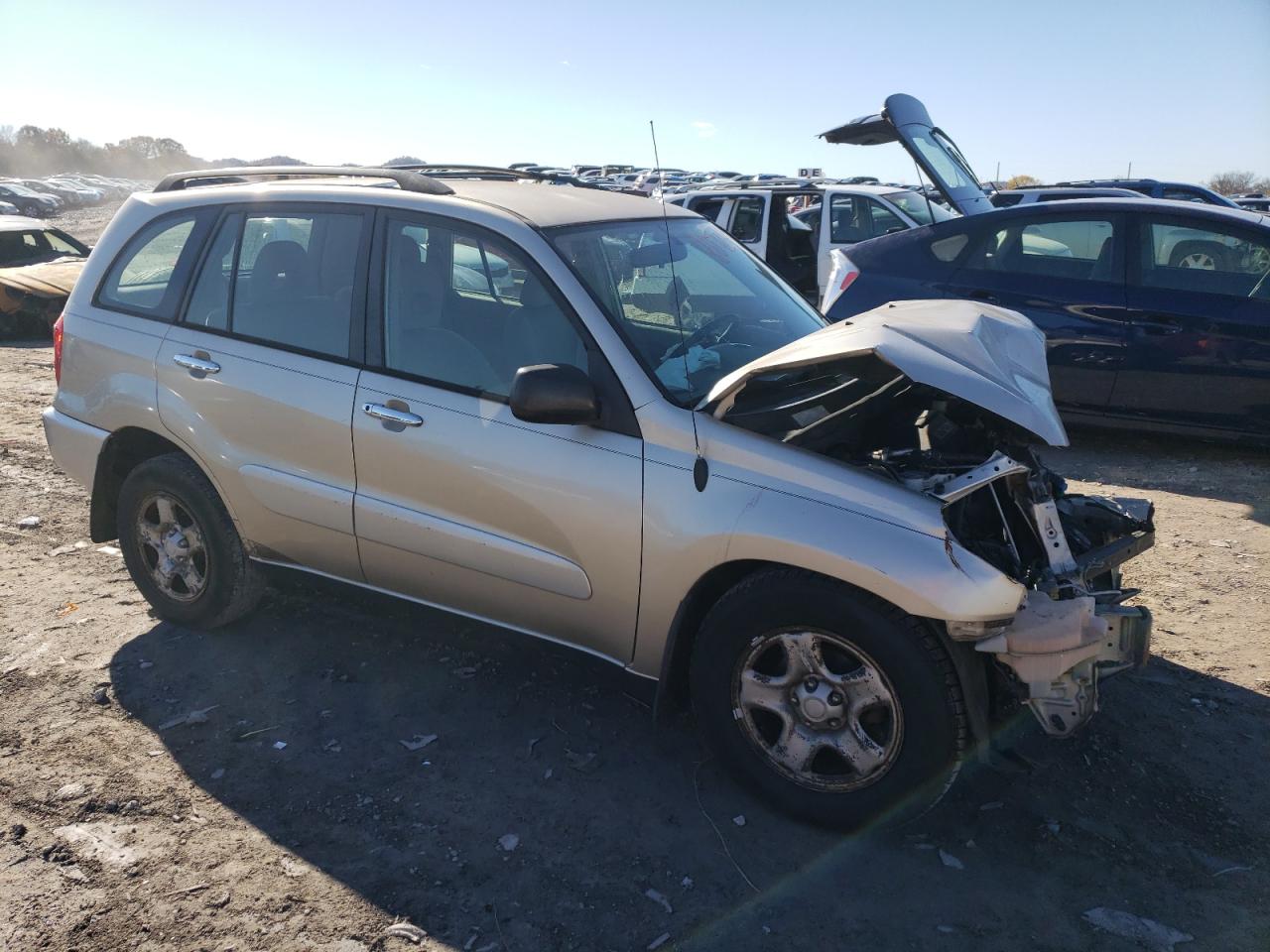 2004 Toyota RAV 4 - Image 4