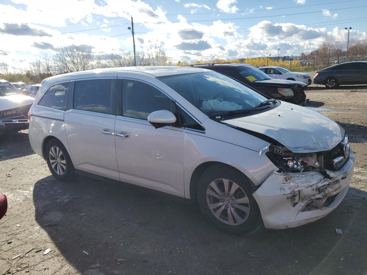 2016 Honda Odyssey - Image 4