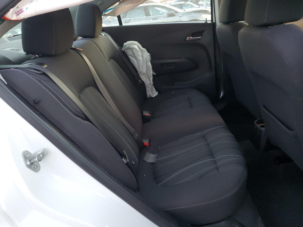 2018 Chevrolet Sonic - Image 10