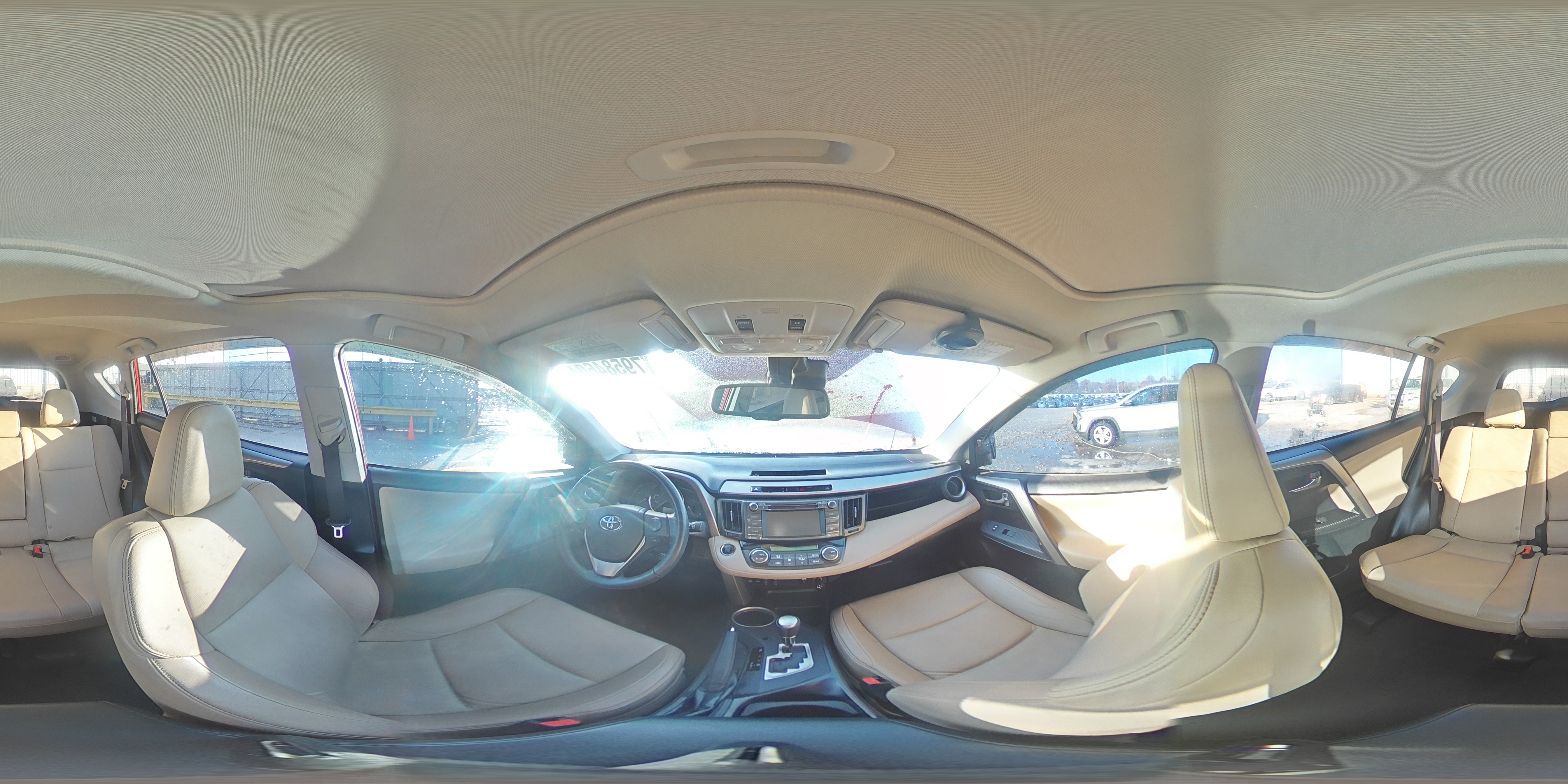 2015 Toyota RAV 4 - Image 15